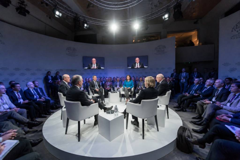 Forum économique mondial : enjeux, tendances et opportunités pour les entreprises parisiennes
